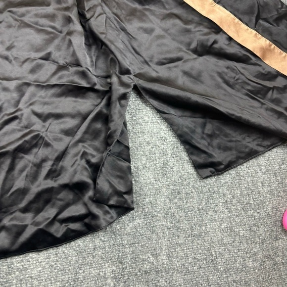 NAKED PRINCESS Women’s Black/Gold 100% Satin Sleeveless Robe size: Medium/Large - Picture 5 of 10